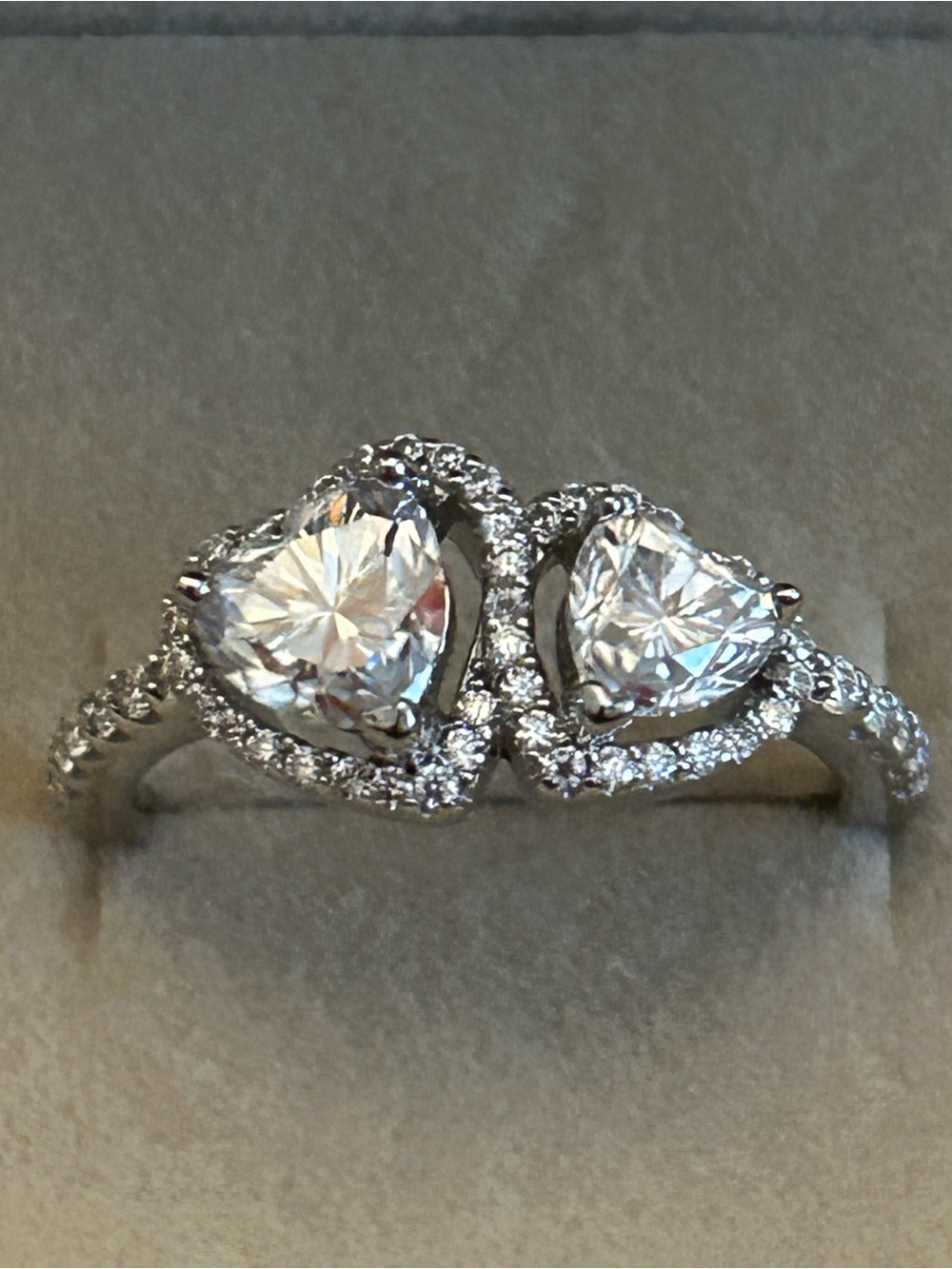 Romantic 2.00CTW Moissanite Double Heart 💕Ring set in 925 Sterling Silver Size 7